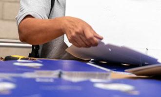 印刷会社での作業